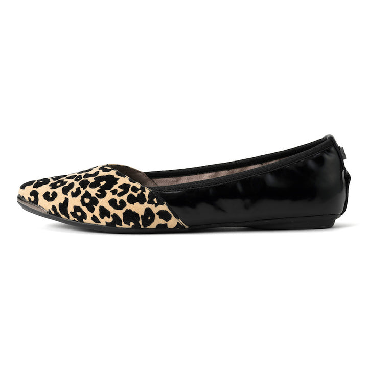 アイビー|IVY(BLK LEO)