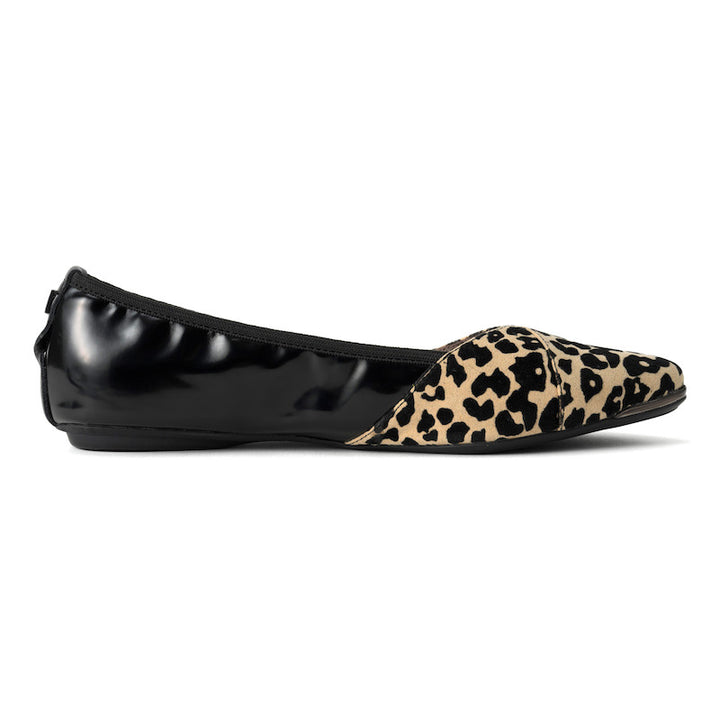 アイビー|IVY(BLK LEO)