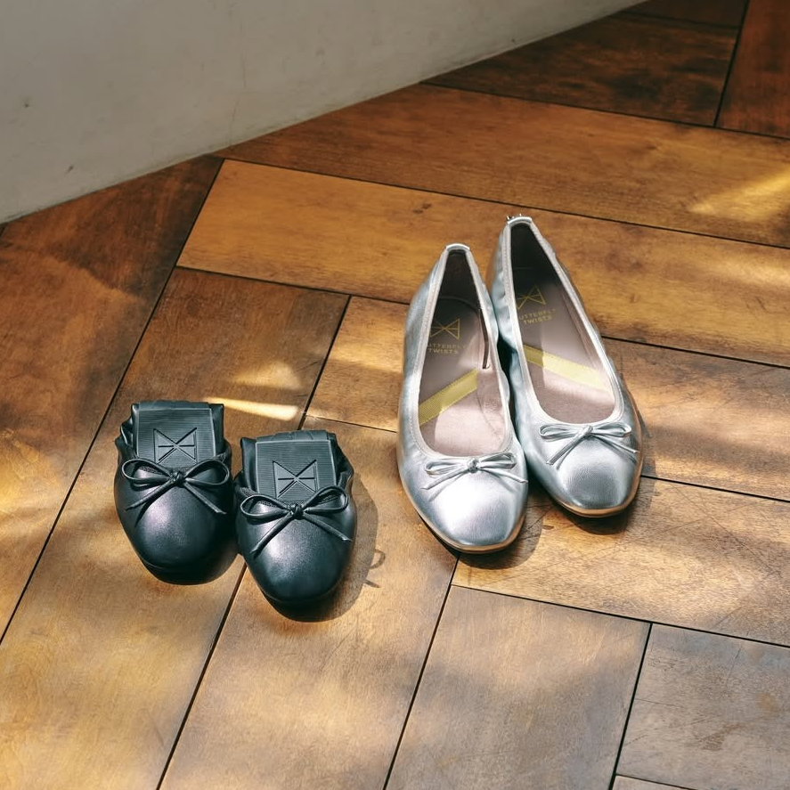 【結婚式・二次会・オフィス】シーンを選ばず使える折りたたみパンプス