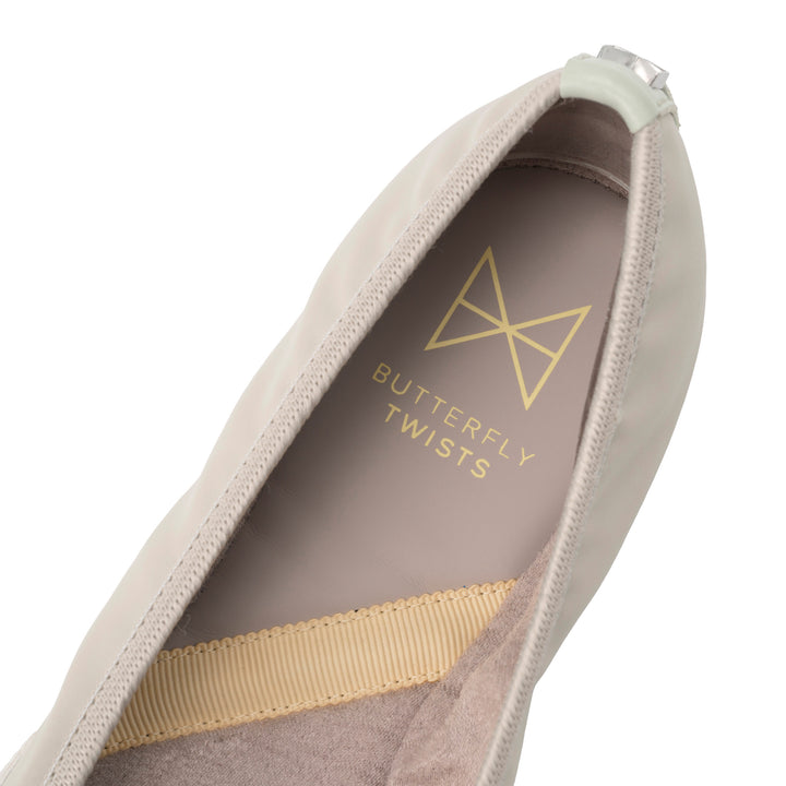 ジャッキー｜JACQUI（SAGE）