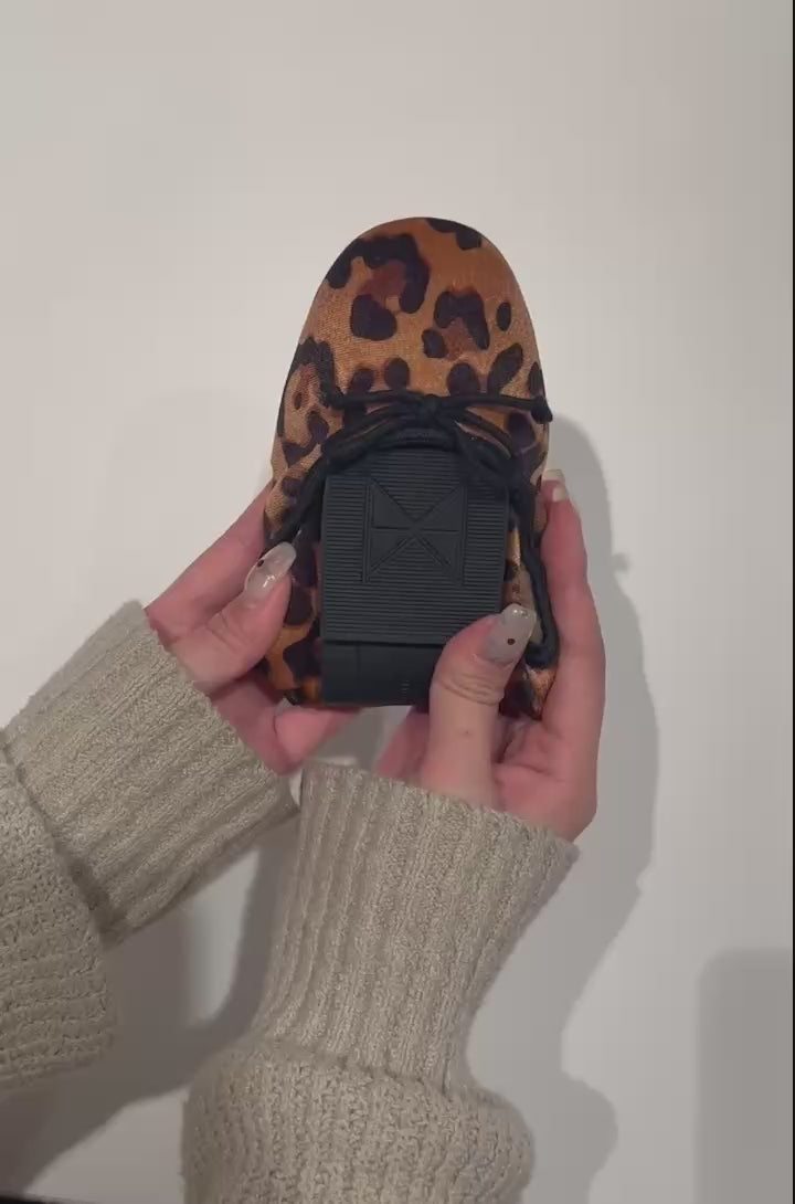 メリッサ ベルベット｜MELISSA VELVET（LEO）