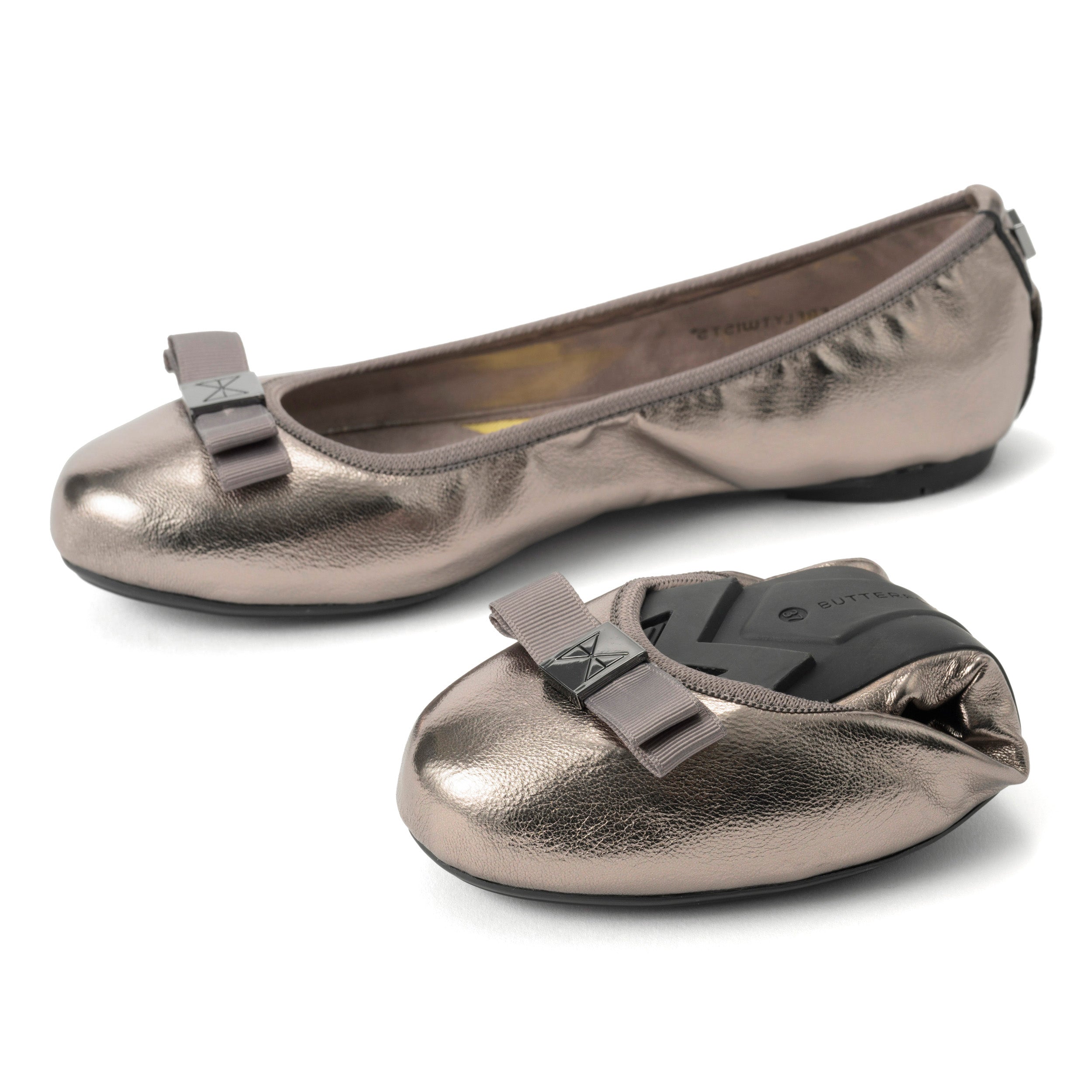 BUTTERFLY TWISTS バタフライツイスト 21037NP SOPHIA NP ソフィア SILVER シルバー スリッポン スリップオン靴  フラットシューズ レディース シューズ 二次会 結婚式 授業参観 入学式 卒業式